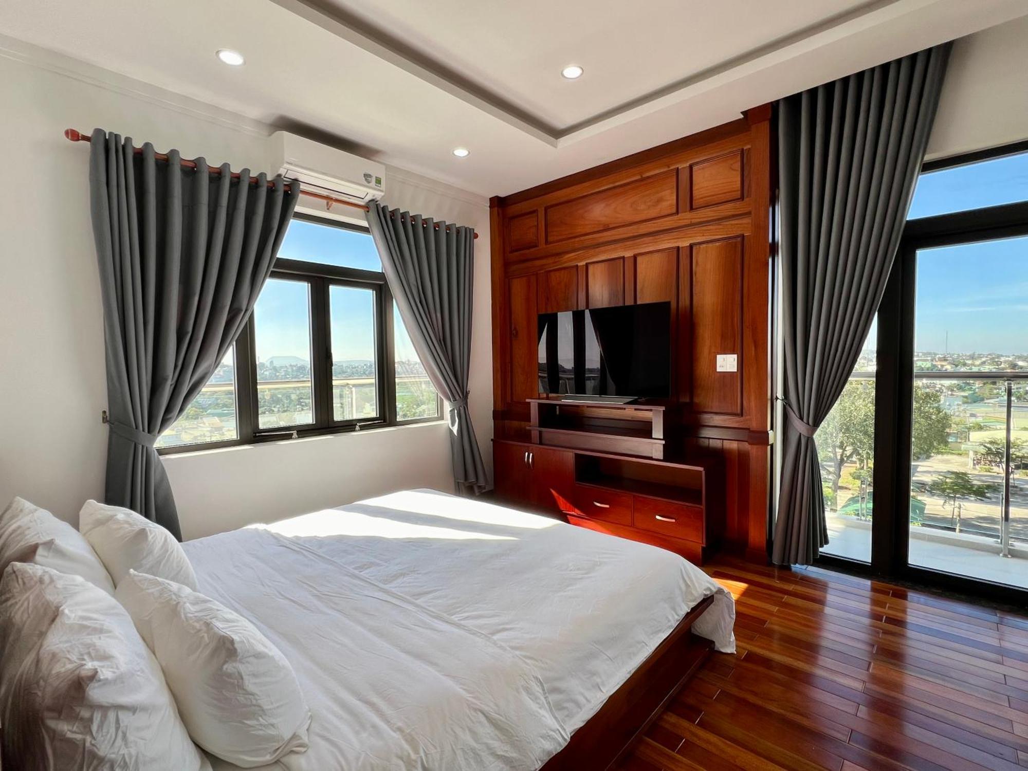Doan Gia Luxury House Aparthotel Plây Ku Exterior foto